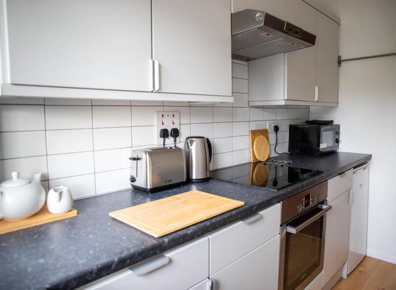 Guestready - Homely Leeds City Apartment Sleep 4 Meanwood Exterior foto